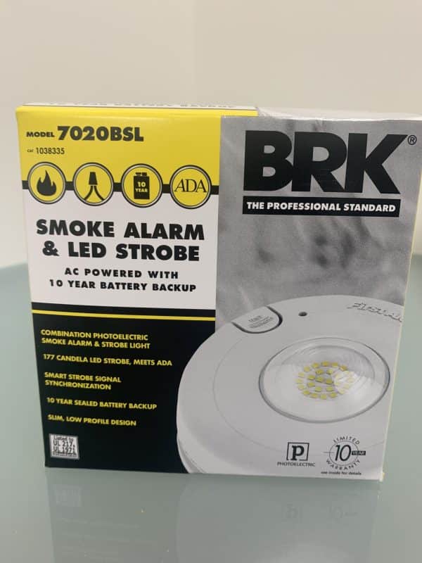 7030BSL First Alert Hardwired Smoke and CO Alarm with LED Strobe Light and 10-Year Sealed Battery - Image 3